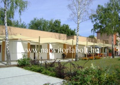 fullgarden napvitorla